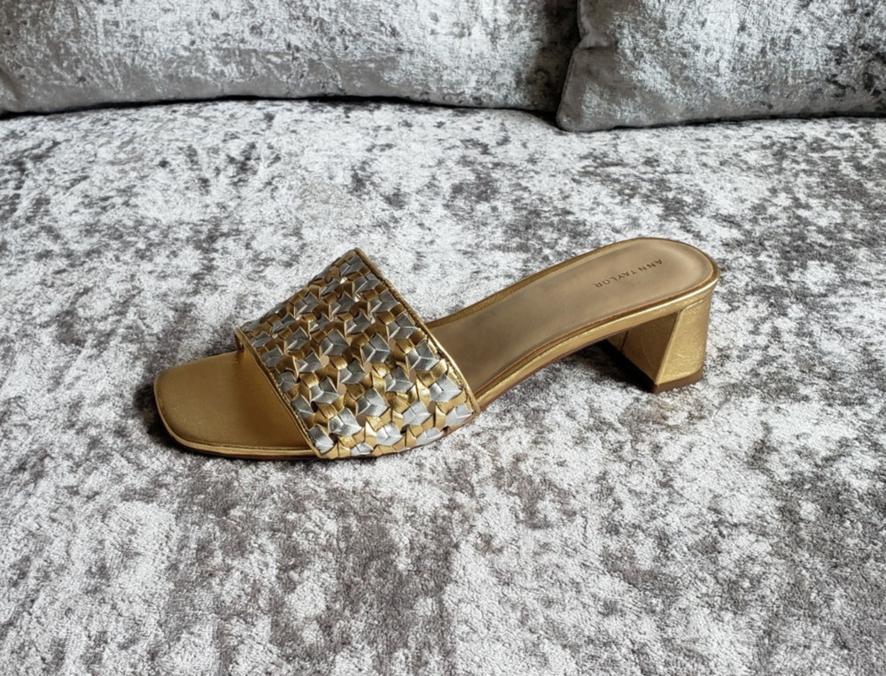 Ann Taylor Womens Woven Slide Sandals Gold Silver Leather Block Heel Size 11